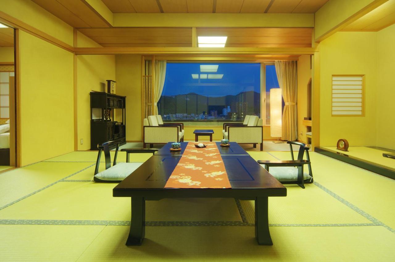 Jyoseikan Kōchi Buitenkant foto