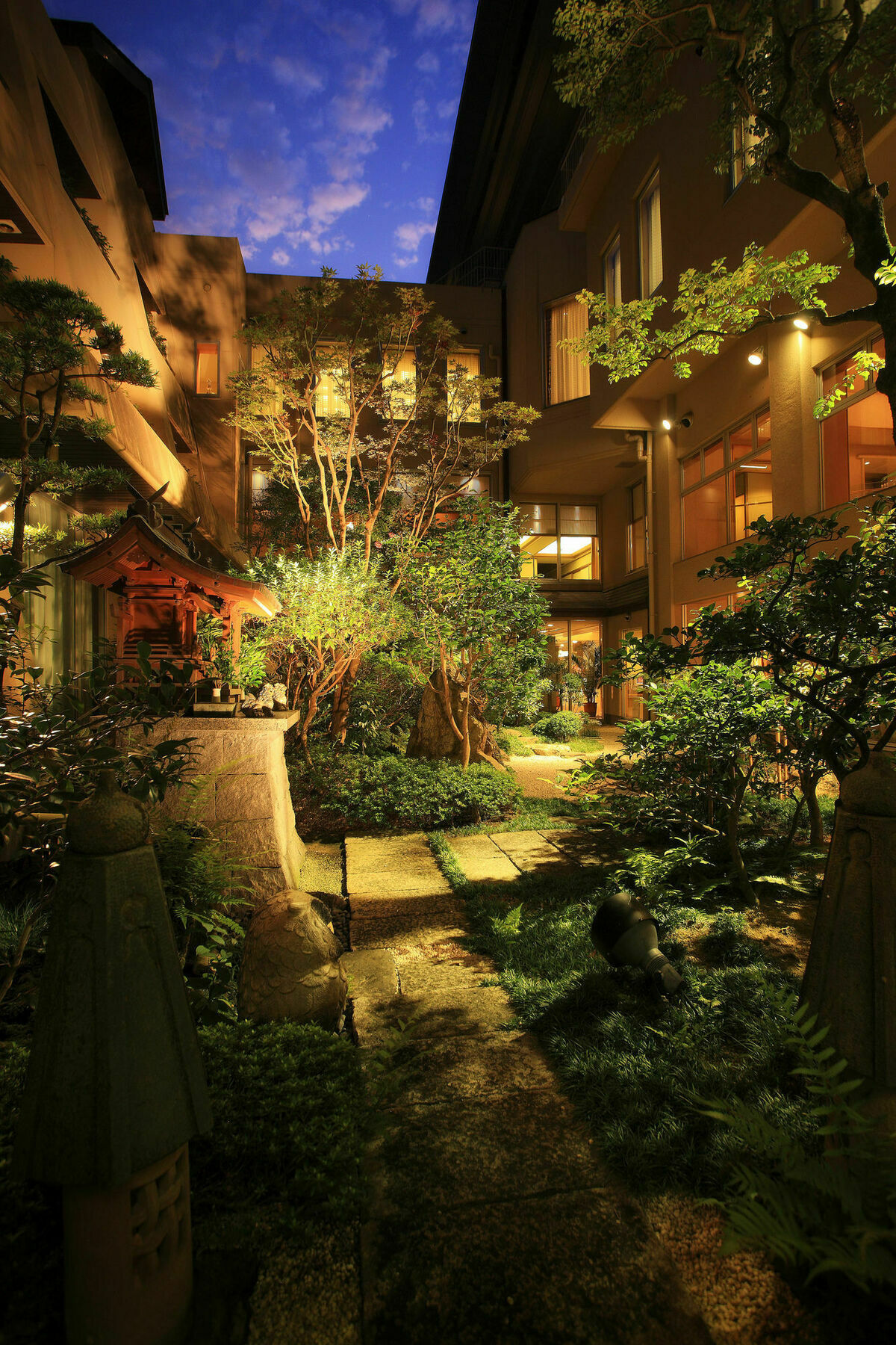Jyoseikan Kōchi Buitenkant foto
